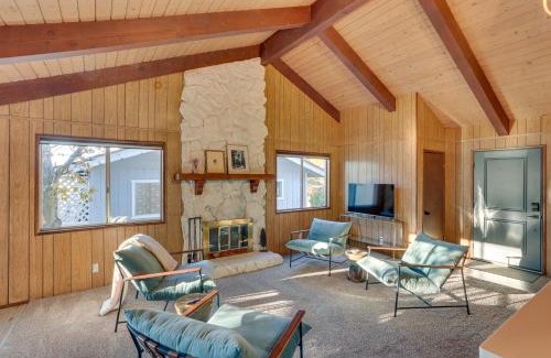 Crestline Casa | Crestline Cabin Mountain Views and Fire Pit!