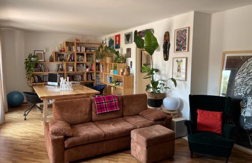 Angarano Casa | Crestudio Stanza accogliente vicino al Ponte Vecchio