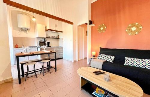 Saint-Chamas Apartamento | Creux de l'Église 1 - Cosy, Centre-village au calme, 4 personnes