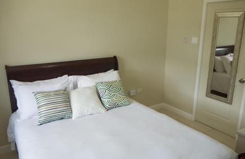 New Kingston Apartamento | Crieffe Views at The Lofts