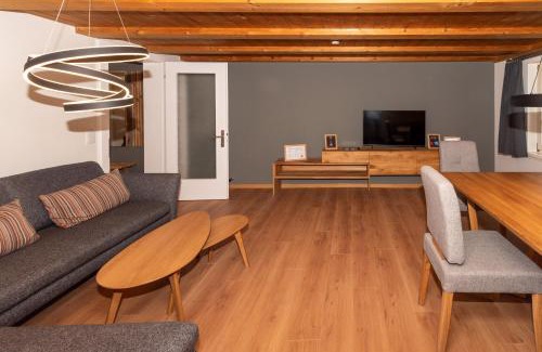Dornbirn Apartamento | Crimson Cottage Apartments
