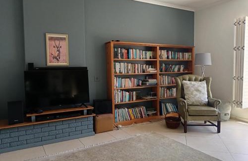 Bloubergstrand Casa | Crinum House and cottages in Bloubergstrand