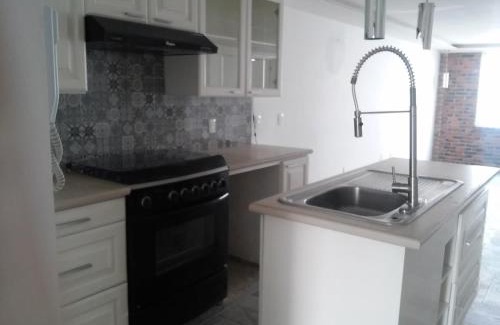 Tlalnepantla de Baz Apartamento | Cris Apartamento Nuevo y amplio Tlalnepantla 2-3 per, 5min CDMX Metro Rosario