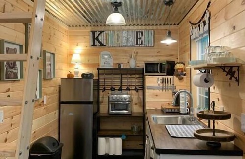 Dunlap Cabina | Critter Cottage at Coops Creek Cabins