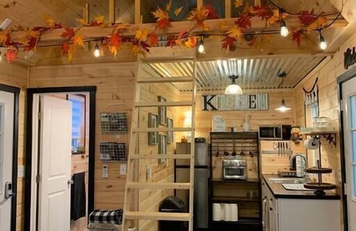 Dunlap Cabina | Critter Cottage at Coops Creek Cabins