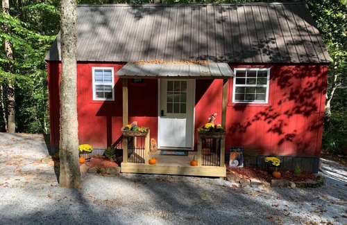 Dunlap Cabina | Critter Cottage at Coops Creek Cabins