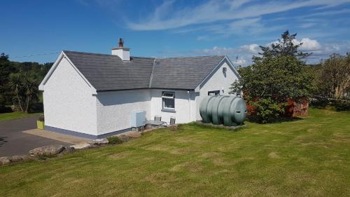 Naran Casa | Cromlech Cottage