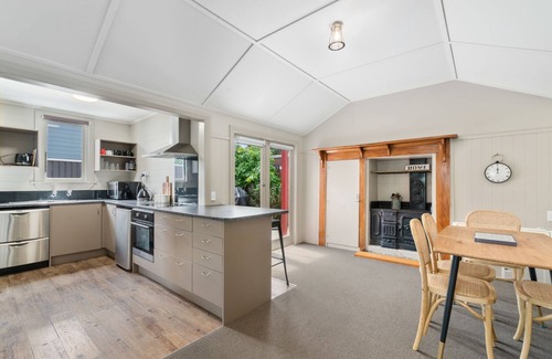 Lowburn Casa | Cromwell Cutie - Cromwell Holiday Home