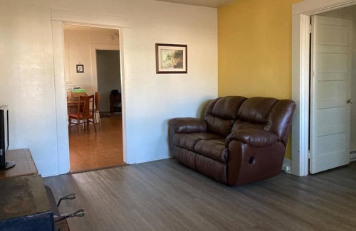 West Eugene Casa | Crooked Little House
