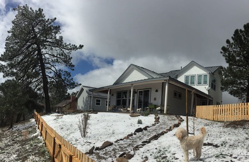 Julian Casa | Crooked Pine Farmhouse - incredible views and walk to downtown Historic District