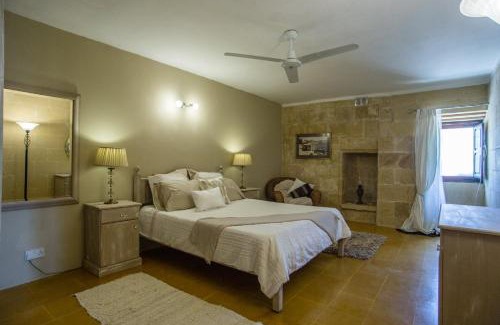 San Lawrenz Cama Y Desayuno | Crosslanes BB