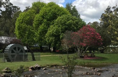 Marysville Hotel | Crossways Country Inn