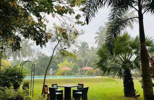 Nattandiya Hotel | Crown Holiday Village near Marawila