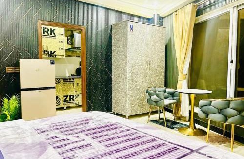 Dhirkot Apartamento | Crown Inn Hotel Service Apartments