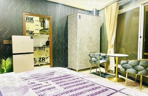 Dhirkot Apartamento | Crown Inn