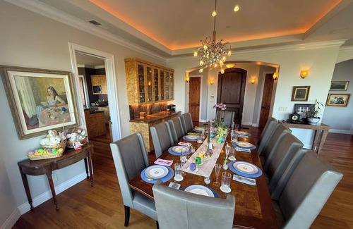 Strawberry Casa | Crown Jewel of Marin - Make your event extraordinary