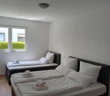 Altach Apartamento | CROWN LIVING Design Apartment - gratis Parkplatz - WLan - Küche - Self Check-in