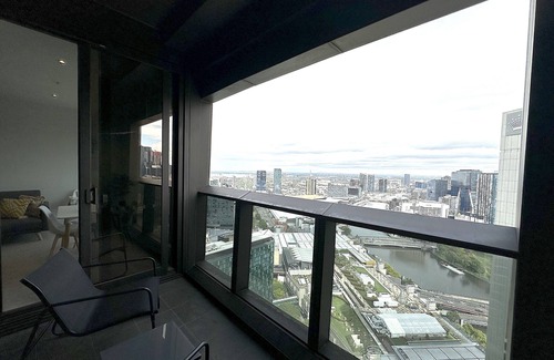 Southbank Apartamento | Crown/Prima Tower/FreeParking/SwimmingPool/OceanView/RiverView/CityView