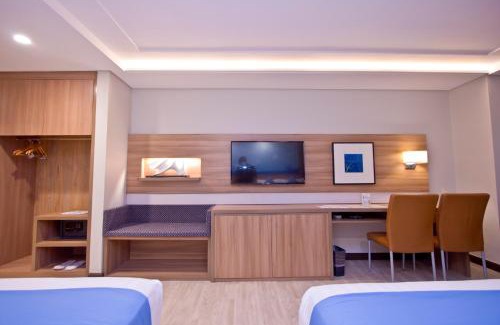San Lorenzo Hotel | Crown Regency Hotel Makati