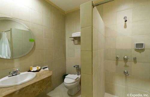 Guadalupe Hotel | Crown Regency Residences - Cebu