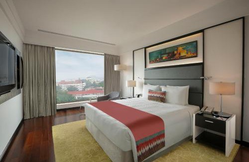Pune Hotel | Crowne Plaza Pune City Centre by IHG
