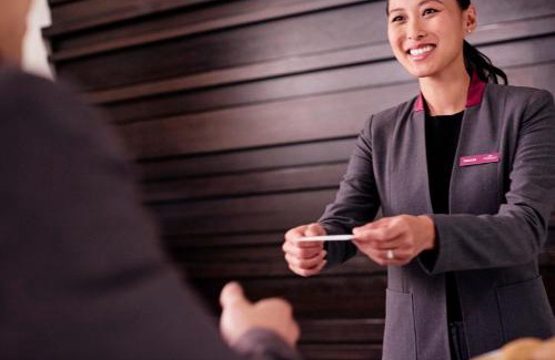 Jingkou District Hotel | Crowne Plaza Zhenjiang by IHG