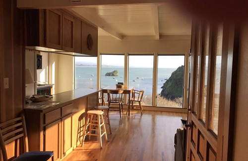 Trinidad Casa | Nido de cuervos, en el acantilado sobre la bahía de Trinidad, ¡Vista espectacular!