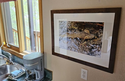Crowsnest Pass Cabina | Crowsnest River Chalet - Trout