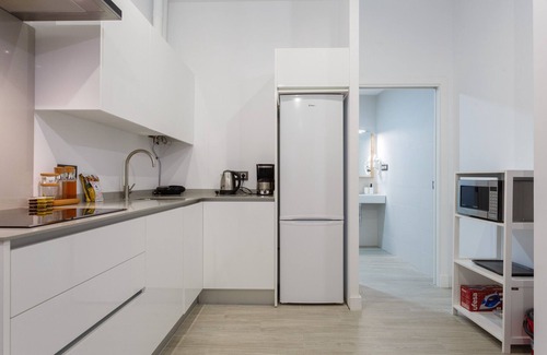 Old Town Apartamento | CRUISE Adapted Apartment by Cadiz4Rentals