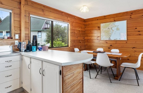 Snells Beach Casa | Crystal Clear – Snells Beach Holiday Home
