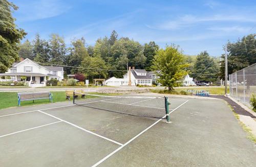 Beulah Casa | Crystal Lake Getaway