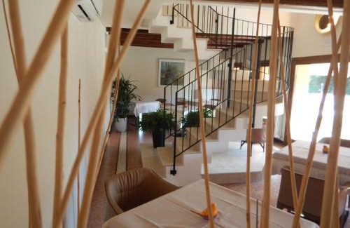 Fiume Veneto Casa | Crystal Luxury House