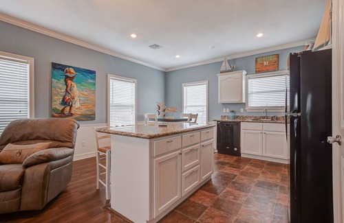 Crystal Beach Casa | Crystal Moon - a 2 bedroom, 2 bath home that sleeps 8.