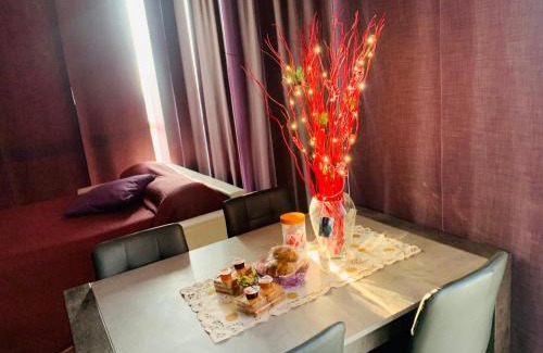 Treviolo Apartamento | Crystal Tower M&M