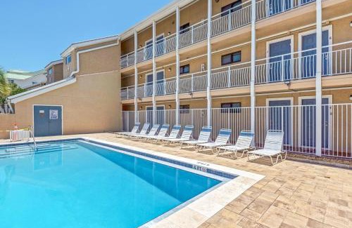 Crystal Beach Apartamento | Crystal Villas A11 by Newman-Dailey