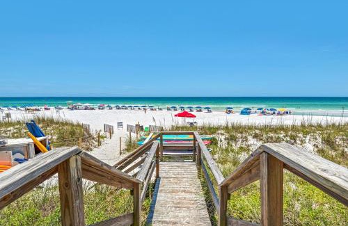 Crystal Beach Apartamento | Crystal Villas A11 by Newman-Dailey