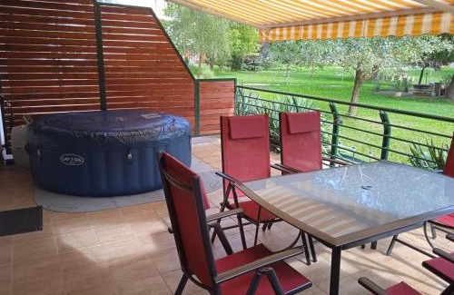 Cserkeszolo Apartamento | Csiribá Apartman