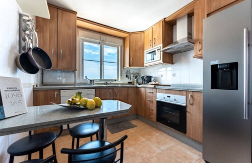 Las Lagunas Apartamento | CT 251 Faro's Lagunas Penthouse Mijas Costa