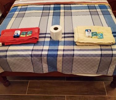 Martinez de La Torre Apartamento | Cuartito Modesto del precioso