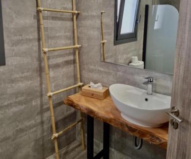Agia Paraskevi Apartamento | Cube House