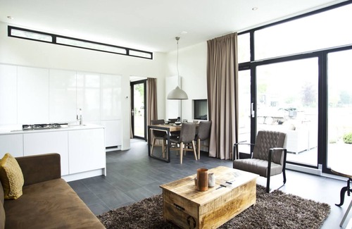 Nijkerk Casa | Cube Maximaal 6 by Interhome