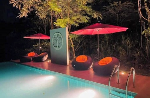 Ella Casa | Cube on wheels for an unique experience