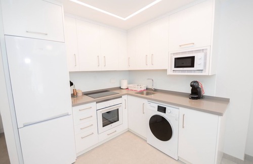 Benalmadena Apartamento | Cubo's Apartamento Tivoli B4 / excelentemente ubicado / wifi gratis / aire acondicionado