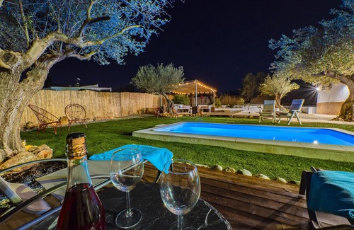 Alhaurin el Grande Cabaña | Cubo's Casa Rural La Oliva / piscina privada / aire acondicionado / wifi gratis