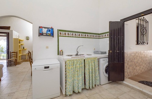 Jimera de Libar Cabaña | Cubo's Casa Rural Los Lirios & Albahaca del Libar / piscina privada / wifi gratis / vistas