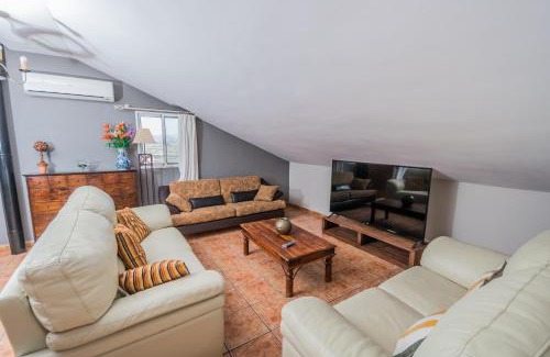 Cartama Casa | Cubo´s La Casa Grande