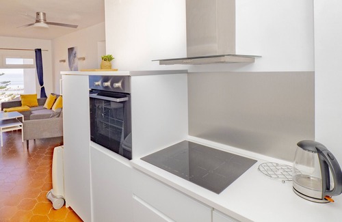 Cabopino Apartamento | Cubo's Penthouse Cabopino Port Marbella +Parking / wifi / vistas al mar / parking incluido