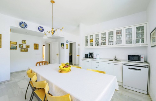 La Cala de Mijas Villa | Cubo's Villa La Butibamba / cerca de playa / piscina privada / aire acondicionado / wifi gratis