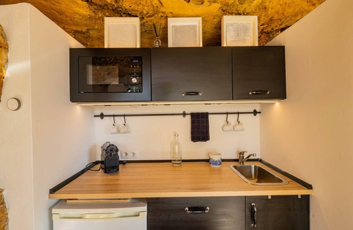 Torremolinos Villa | Cubo's Villa Las Capuchinas & Cave House / piscina privada climatizada / aire acondicionado / vistas al mar / wifi gratis