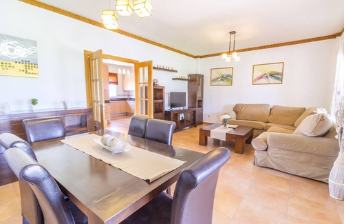 Puerto de la Torre Villa | Cubo's Villa Puerto de la Torre / Wifi / piscina / climatización / jardín